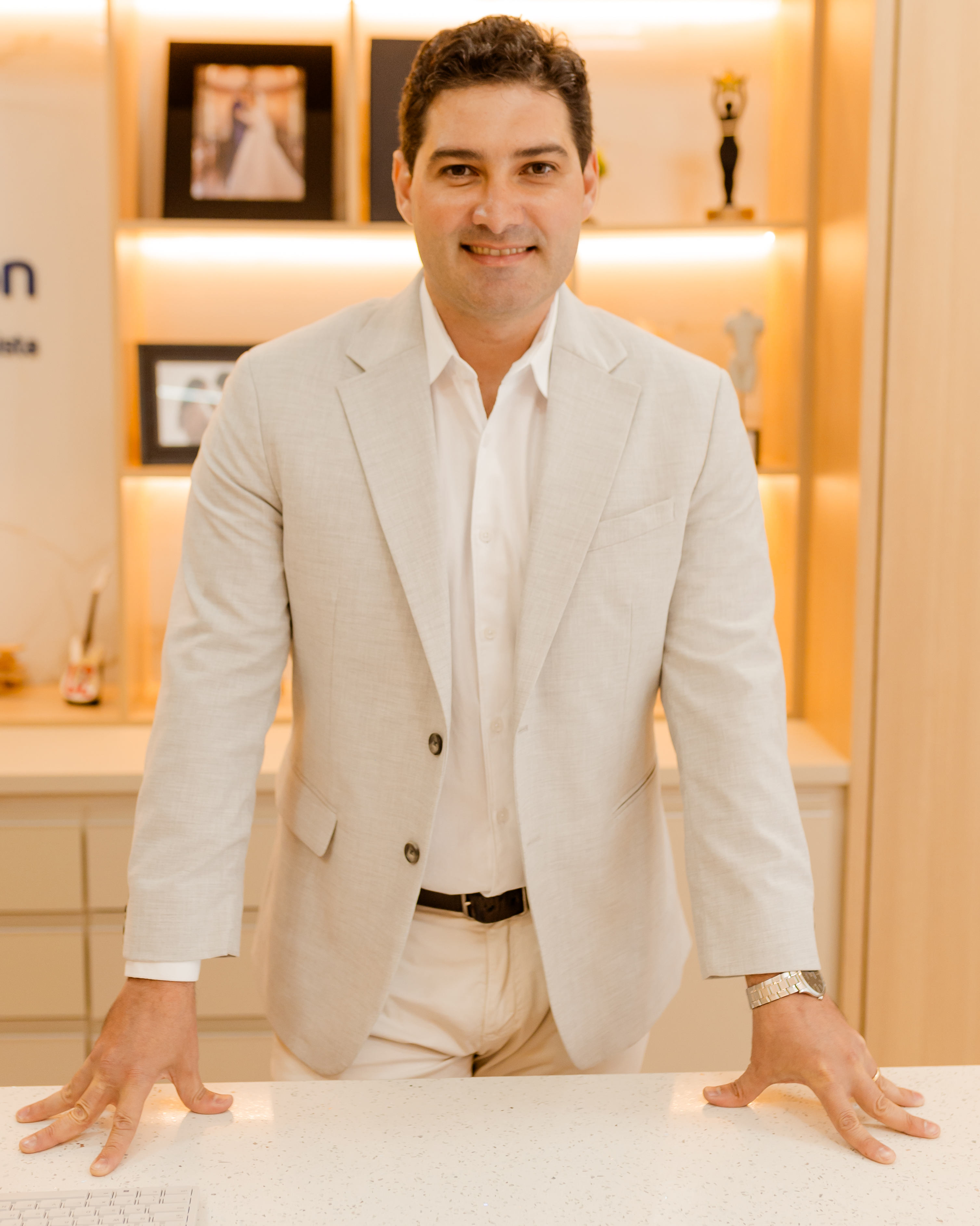Dr. Leanderson Rodrigues Bonfim - Urologista e Saúde Masculina